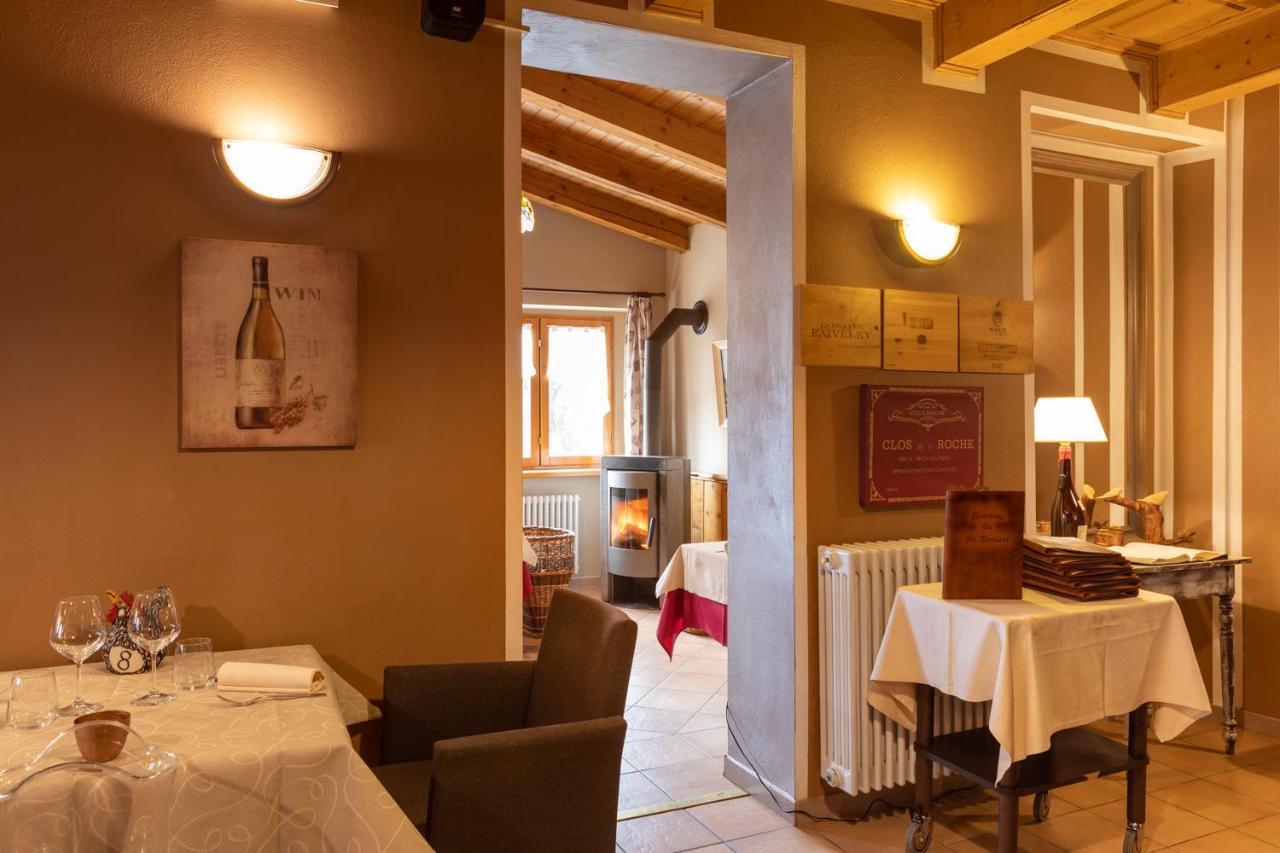 Mont Velan Chambres & Restaurant Saint-Oyen Exterior photo