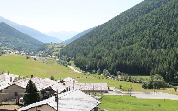 Mont Velan Chambres & Restaurant Saint-Oyen Exterior photo